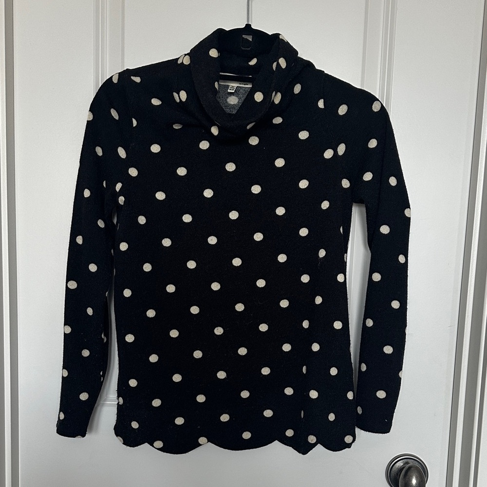 Monteau Charcoal and Black Knit Top